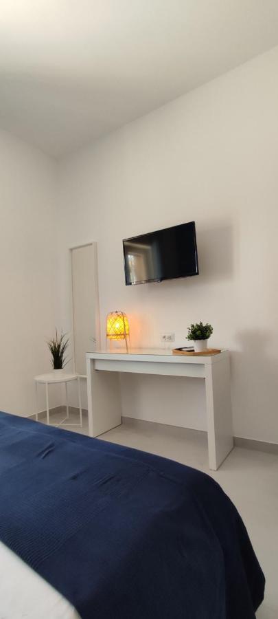 Manzoni 159 * Napoli